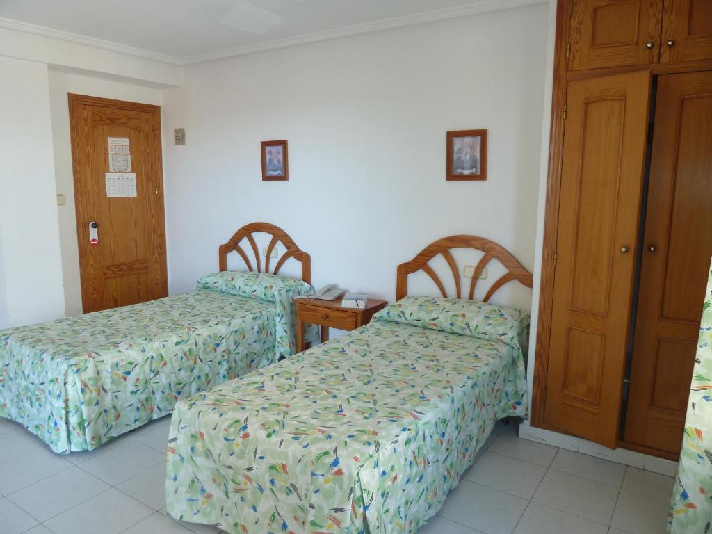 Hotel Levante Guardamar del Segura Szoba fotó